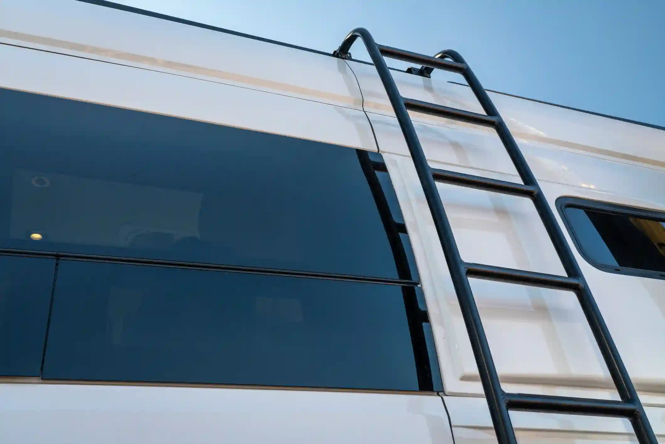 Dependable RV Glass Replacement in Indio, CA