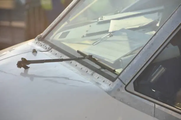 Key Benefits of Professional RV Windshield Repair Services Indio, CA Key Benefits of Professional RV Windshield Repair Services Indio, CA