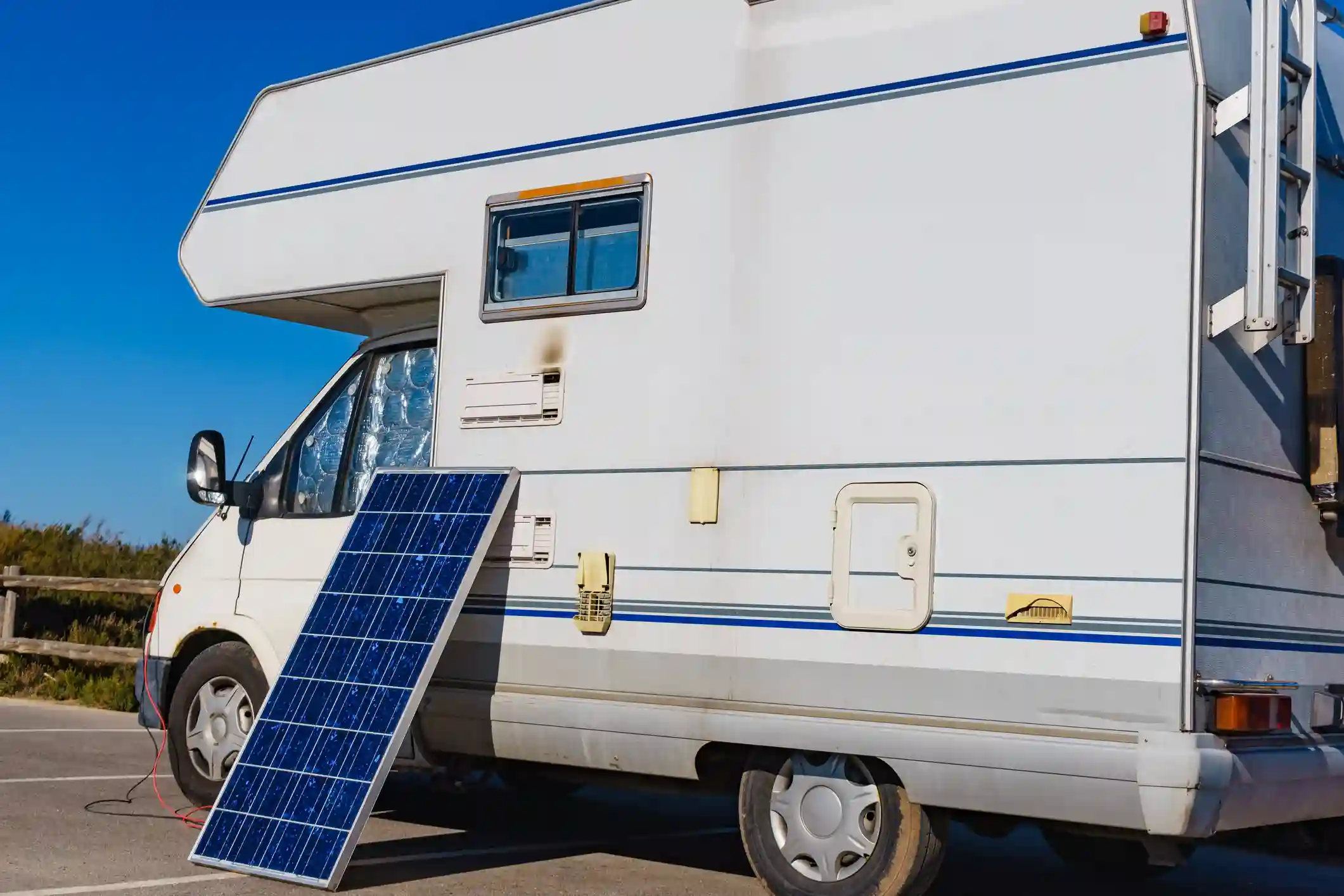 Top-rated RV Window Replacement in Indio, CA